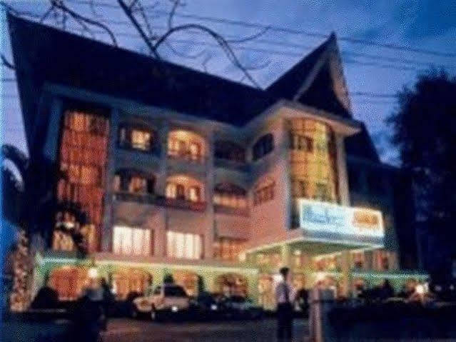 Cao Nguyen Hotel Буонметхуот Екстер'єр фото