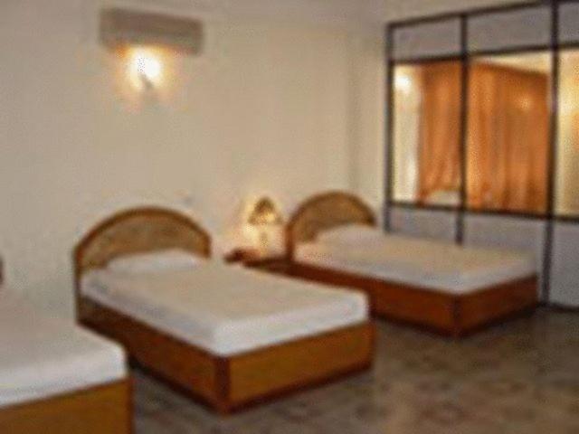 Cao Nguyen Hotel Буонметхуот Екстер'єр фото